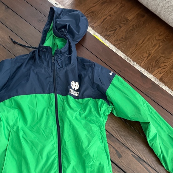 Columbia Jackets & Blazers - Women's Columbia Navy/Green Notre Dame Fighting Irish Forward Full-Zip windbr M